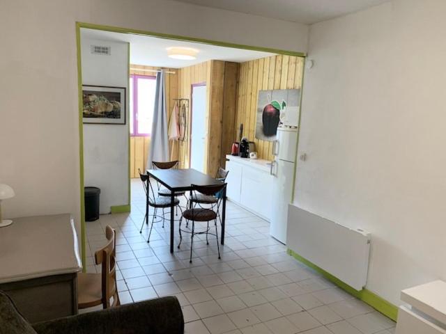 Le Depot Studio Du Petit Port Champvert Bagian luar foto